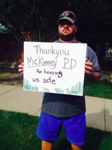 Supporters-of-the-McKinney-Texas-Pool-Party-Fight-supporting-McKinney-Texas-Police-2