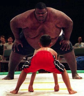 small_vs_big_wrestling